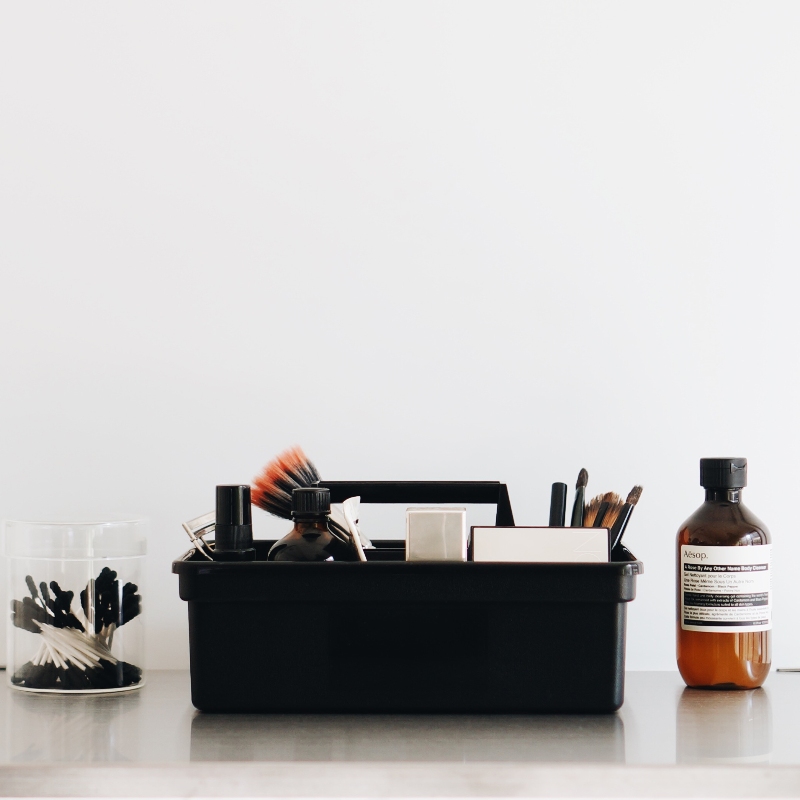 Storage Caddy è disponibile in varie misure, portaoggetti organizer compatto